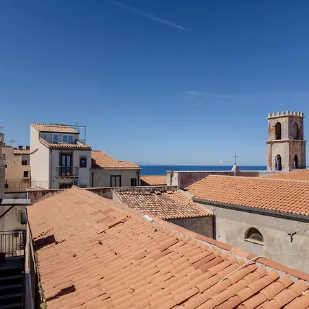 Dolce And Bed and Breakfast