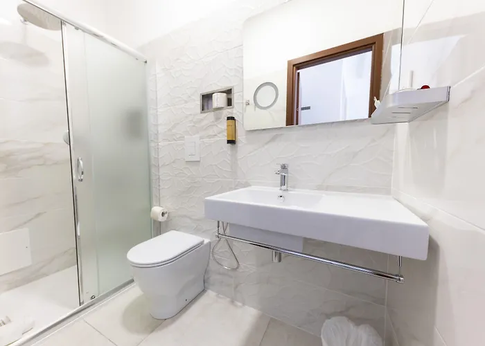 Dolce And Bed and Breakfast 4*