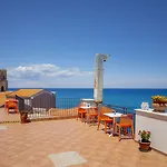 Dolce And Bed and Breakfast Cefalù