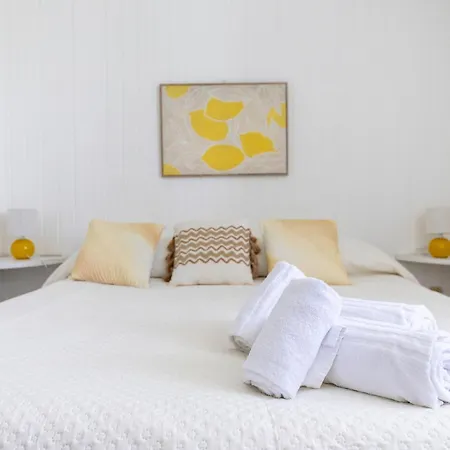 Dolce And Nocleg ze śniadaniem Cefalù